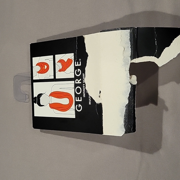 George Infinity Scarf - Picture 4 of 4